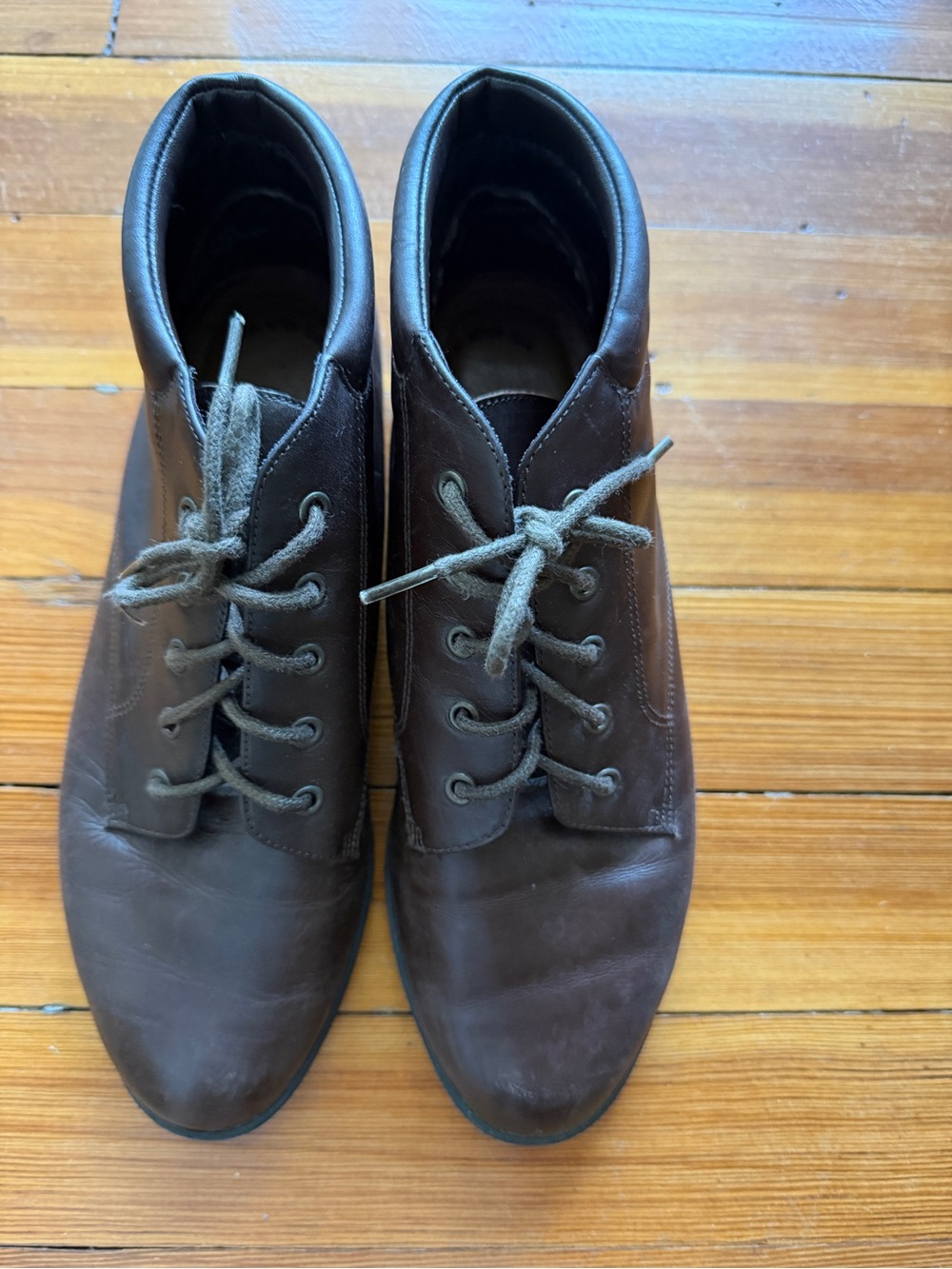 Naturalizer Vintage Leather Lace-Up Booties